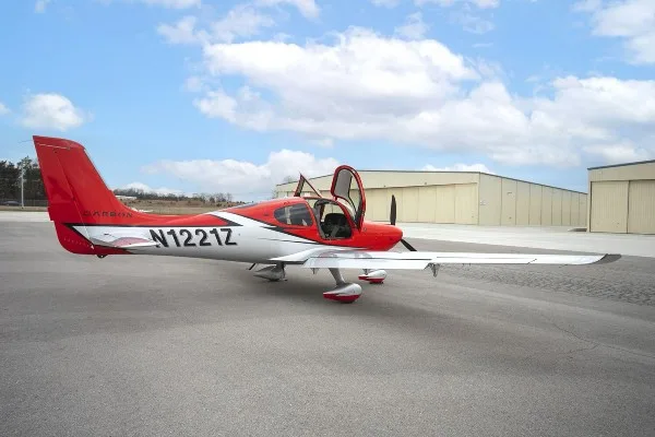 2021 Cirrus SR22-G6