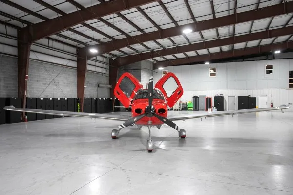 2021 Cirrus SR22-G6