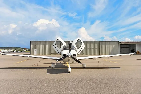 2014 Cirrus SR22-G5