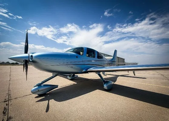 2015 Cirrus SR22-G6