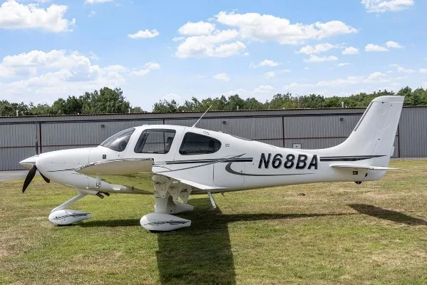 2017 Cirrus SR22-G6