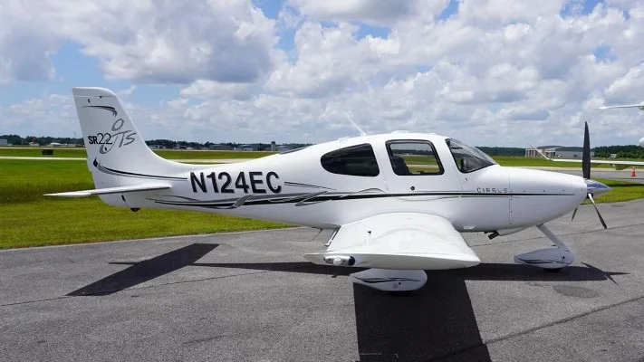 2006 Cirrus SR22-G2