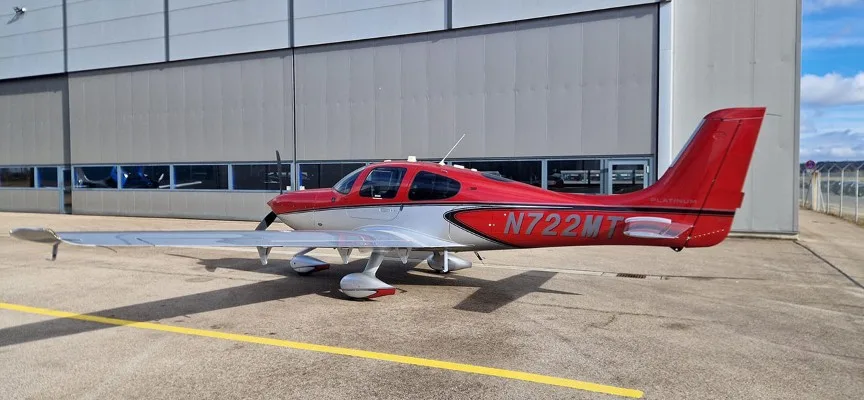 2023 Cirrus SR22-G6
