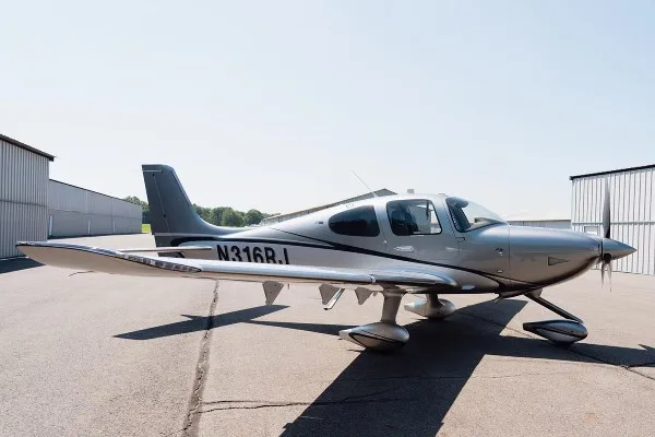 2025 Cirrus SR22-G7 + GTS