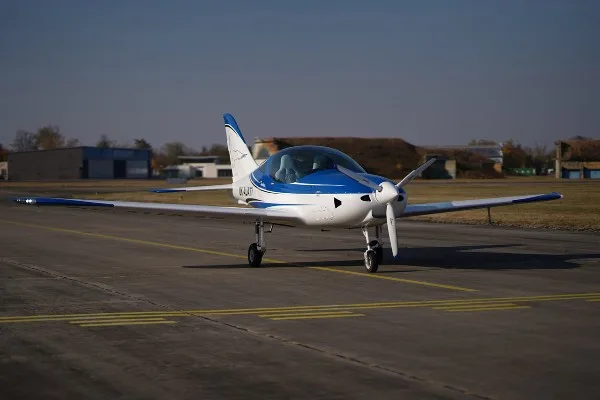 2025 TL Ultralight Sparker