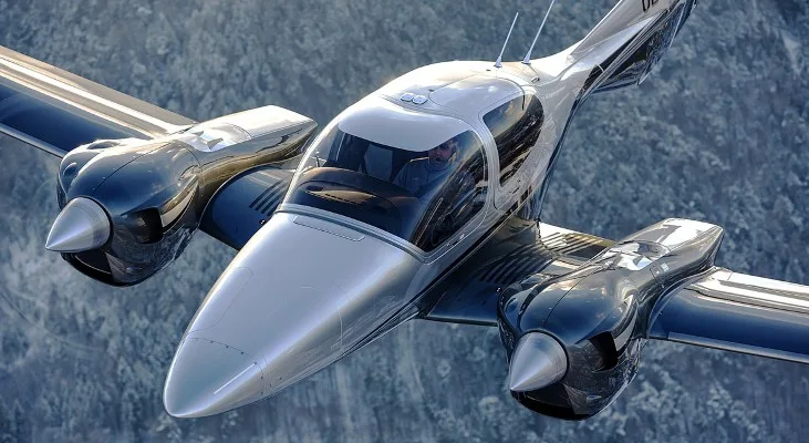 2025 Diamond TwinStar DA42 - VI
