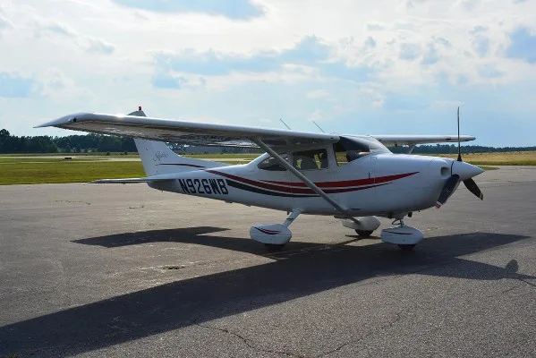 2000 Cessna 182S