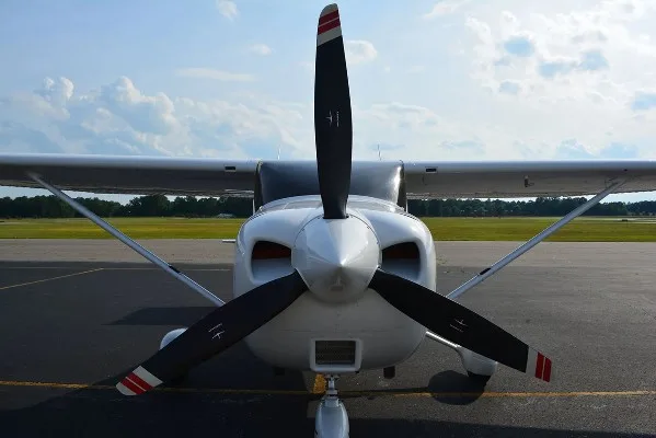 2000 Cessna 182S