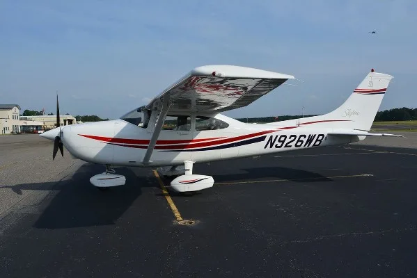 2000 Cessna 182S