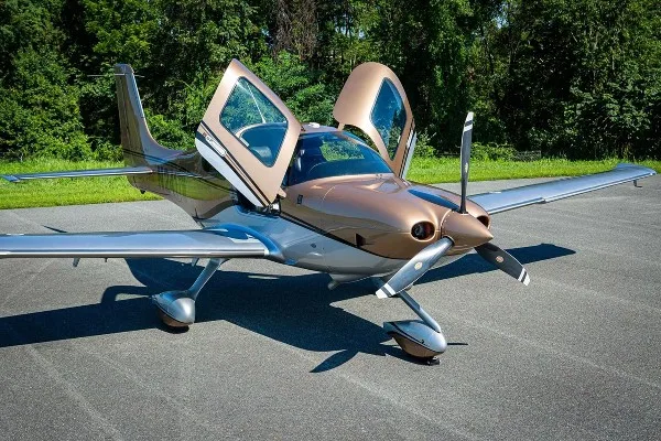 2016 Cirrus SR22-G5 GTS