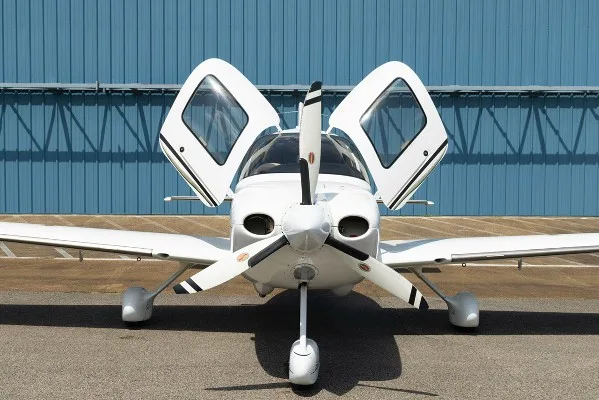 2007 Cirrus SR22-G2 GTS