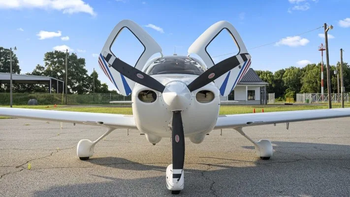 2007 Cirrus SR20-G2