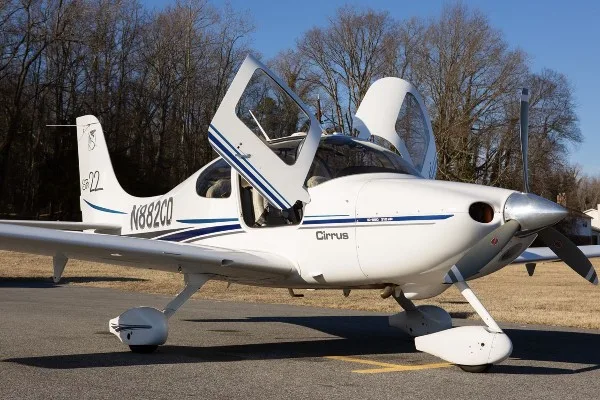 2002 Cirrus SR22 G1