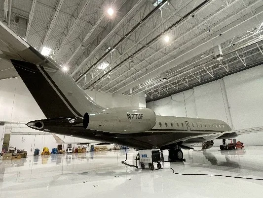 Exterior view of a 2009 Bombardier Global XRS, T7-MDVR.
