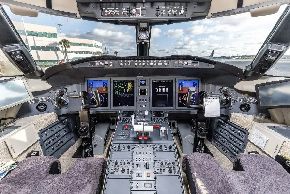 2010 Bombardier Challenger 605