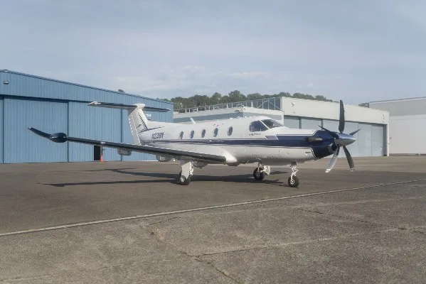 Exterior view of a 2008 Pilatus PC-12/47E, N226NW.
