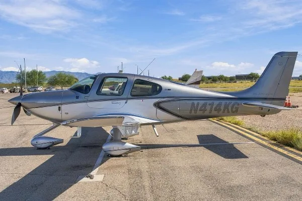 Marketing image of a 2022 Cirrus SR22T-G6.
