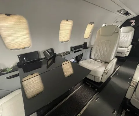 2017 Learjet 75