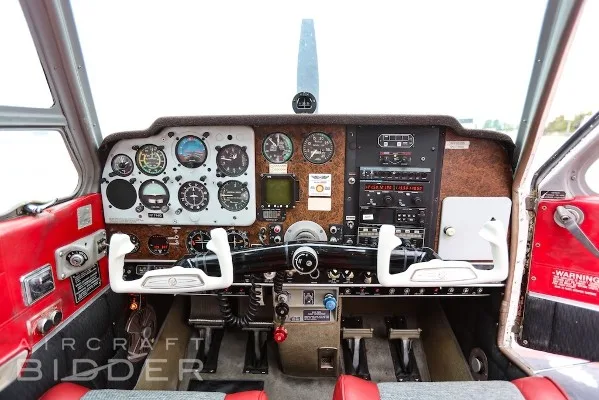 Cockpit and instrument panel of a 1962 Beech Bonanza P35.
