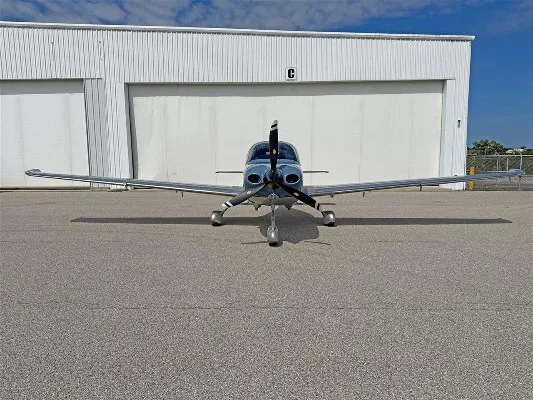 2019 Cirrus SR22-G6 GTS