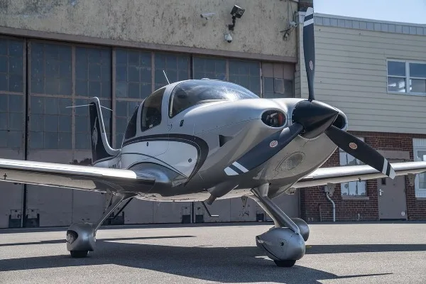 2014 Cirrus SR22-G5 GTS