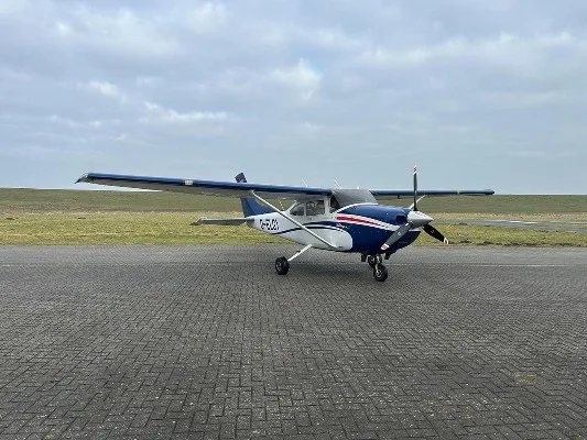 2011 Cessna 182T Skylane