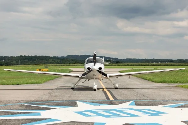 2016 Cirrus SR22-G5