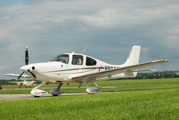 2016 Cirrus SR22-G5