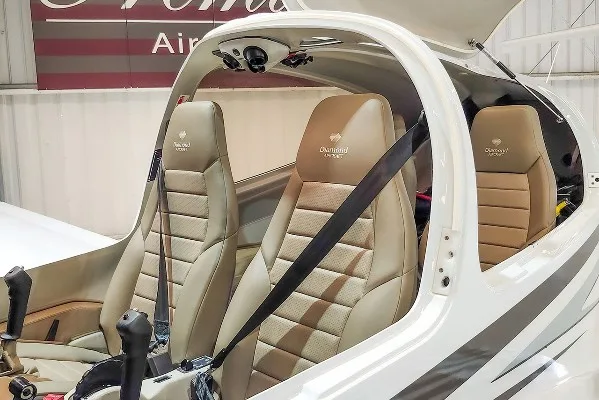 2023 Diamond DA40 NG