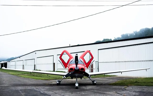 2017 Cirrus SR22T-G6 GTS