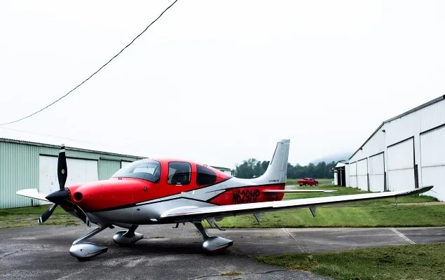 2017 Cirrus SR22T-G6 GTS
