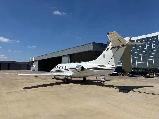 2006 Hawker 400XP