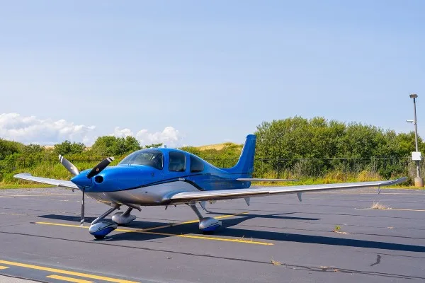 2017 Cirrus SR22-G6 GTS