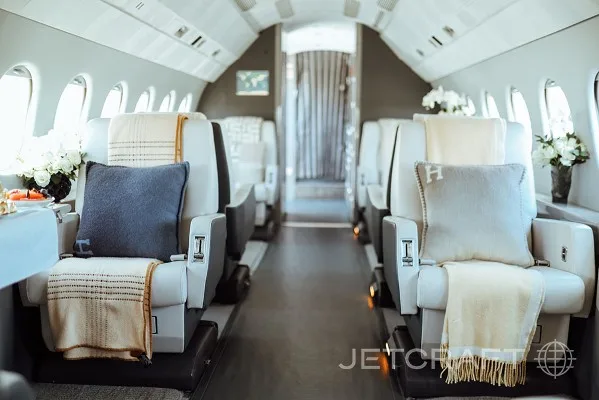1998 Falcon 2000