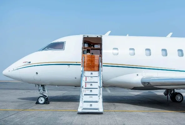 1990 Bombardier Challenger 601-3A