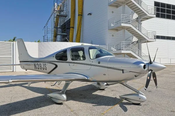 2023 Cirrus SR22T-G6 GTS