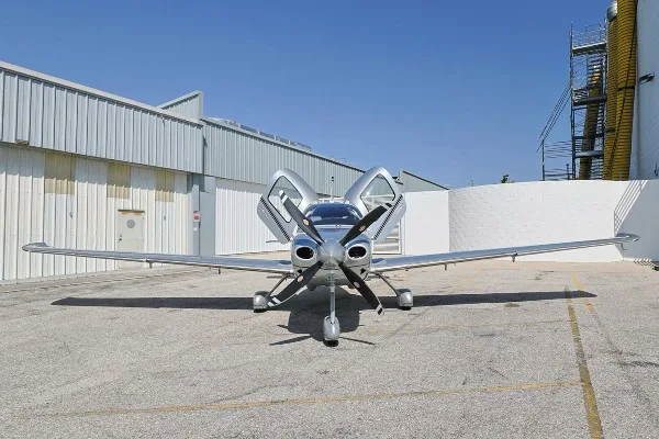 2023 Cirrus SR22T-G6 GTS