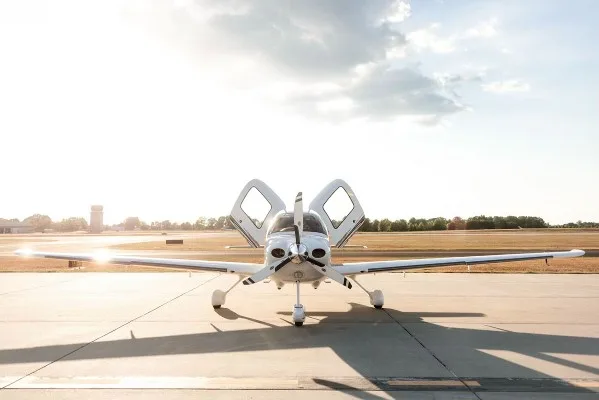 2005 Cirrus SR22-G2