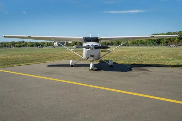 Exterior view of a 2022 Cessna 172S.