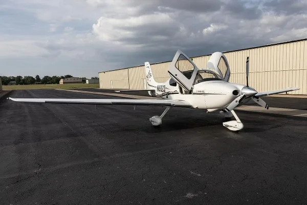 2006 Cirrus SR22-G2 GTS