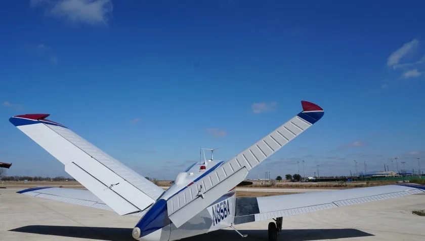 Exterior view of a 1968 Beechcraft Bonanza V35A SN D-8820, N85BA.