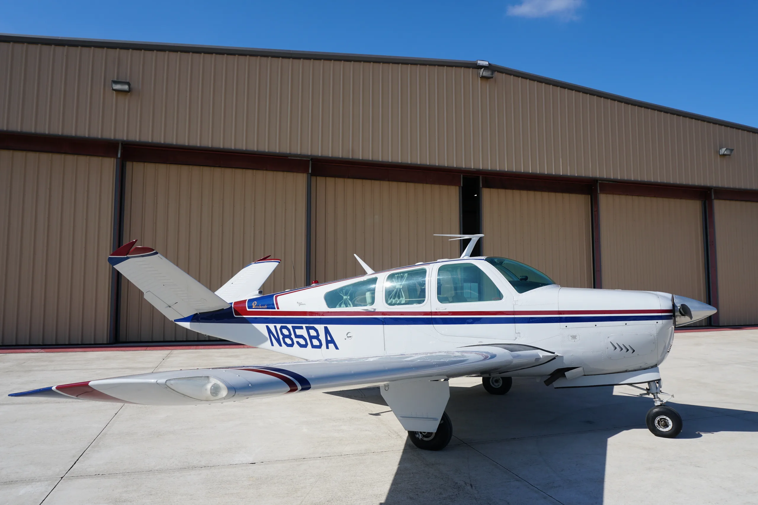1968 Bonanza V35A SN D-8820 N85BA
