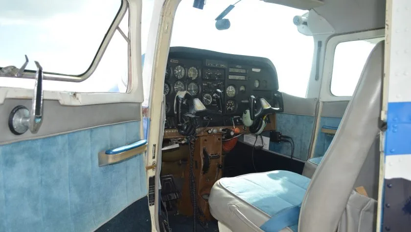 Cockpit and instrument panel of a 1970 Cessna 182N 18260302.