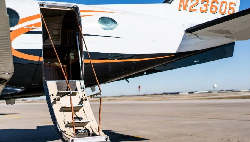 Exterior view of a 1977 Beechcraft King Air A100 B-0236, N23605.