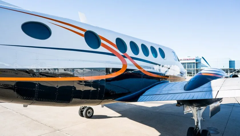 Exterior view of a 1977 Beechcraft King Air A100 B-0236, N23605.