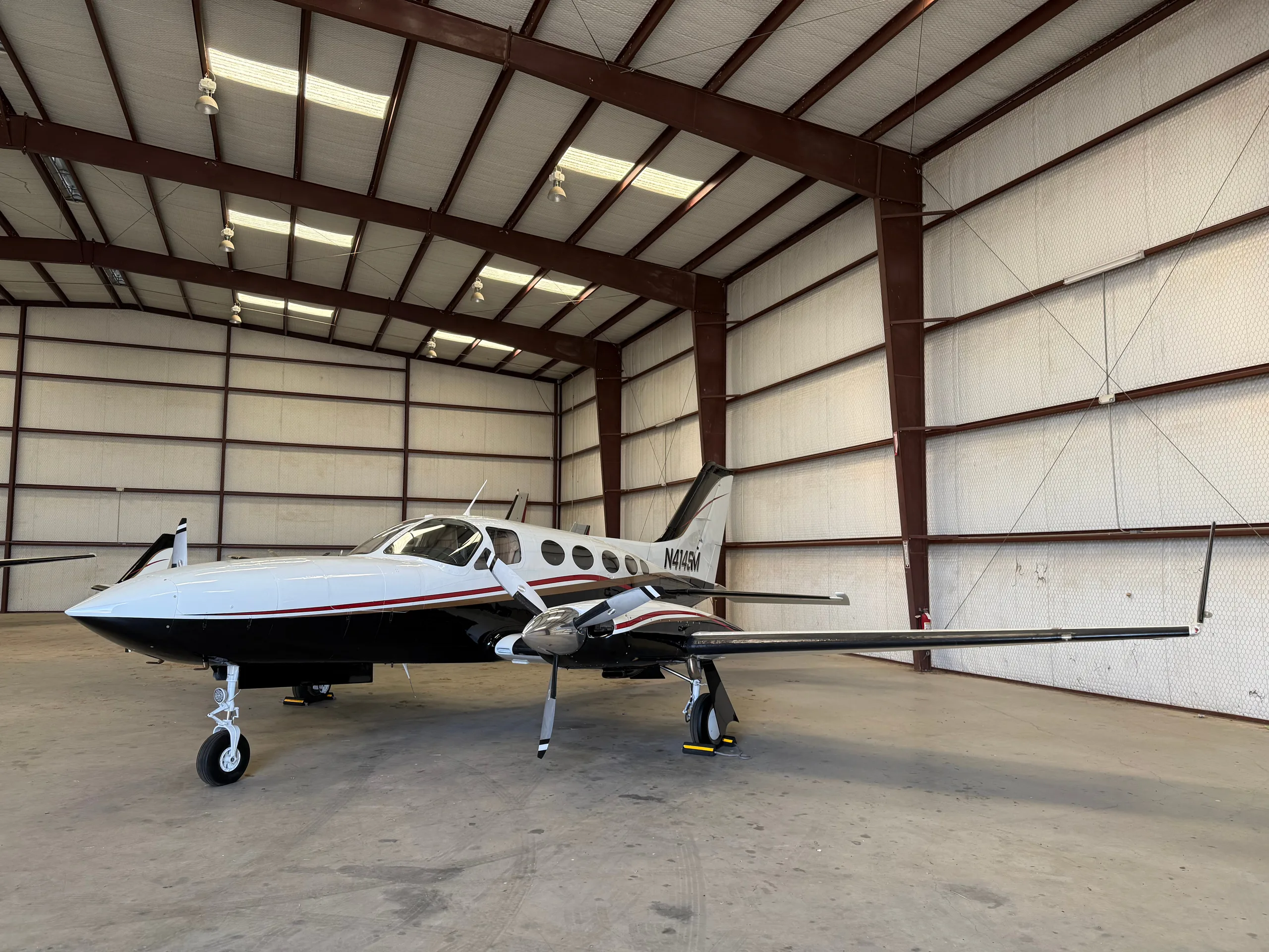 Exterior view of a 1978 Cessna 414SM RAM VII, N414SM.