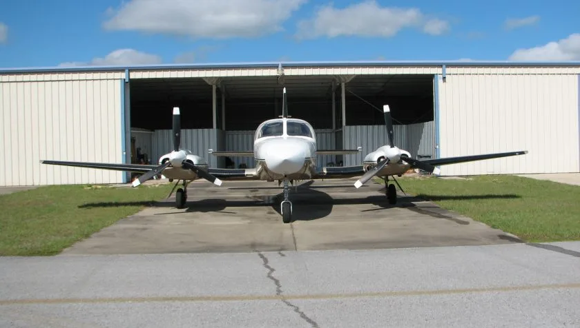Exterior view of a 1978 Cessna 421C 421C-0515, N421CU.