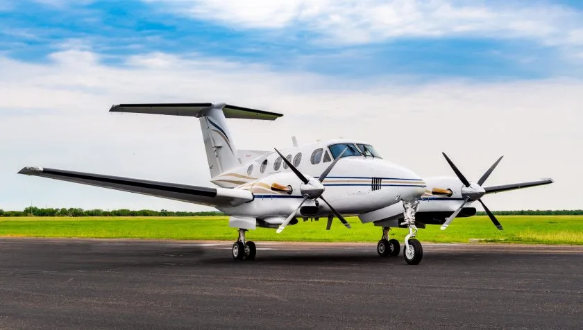 Exterior view of a 1981 Beechcraft King Air F90 LA-83, N90VC.