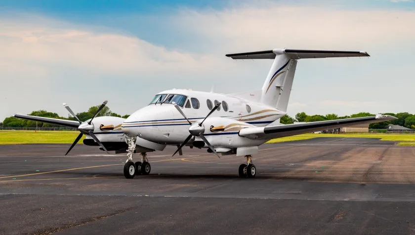 Exterior view of a 1981 Beechcraft King Air F90 LA-83, N90VC.