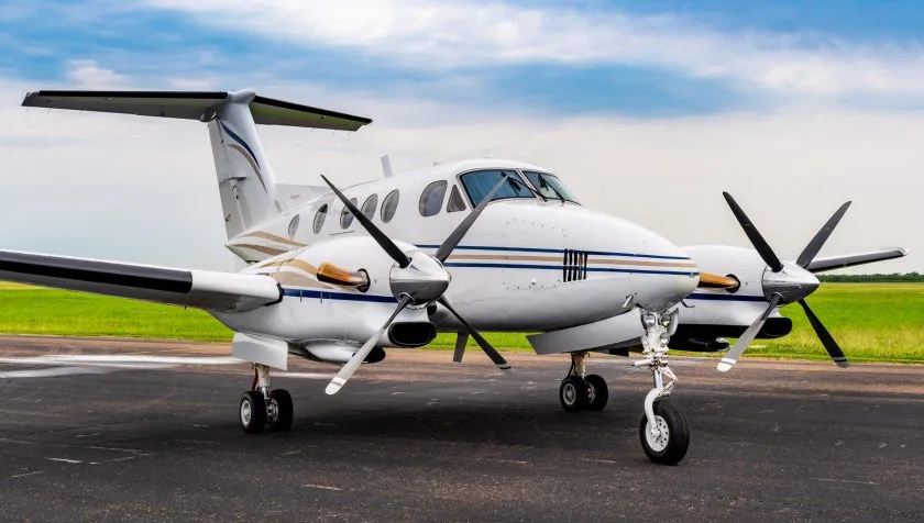 Exterior view of a 1981 Beechcraft King Air F90 LA-83, N90VC.
